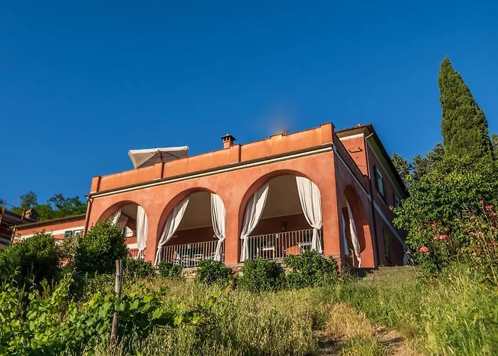 Agriturismo Cerrolungo Villa La Spezia